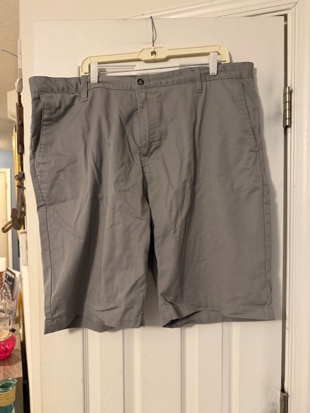 Volcom Men's Light Gray Flat Front Shorts